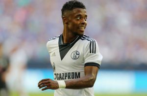 OFICIAL: Michel Bastos assina pelo Palmeiras