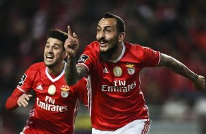 Mitroglou novamente decisivo em nova vitória do Benfica