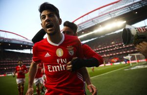 Pizzi recupera a tempo e está convocado para o encontro com o Nacional