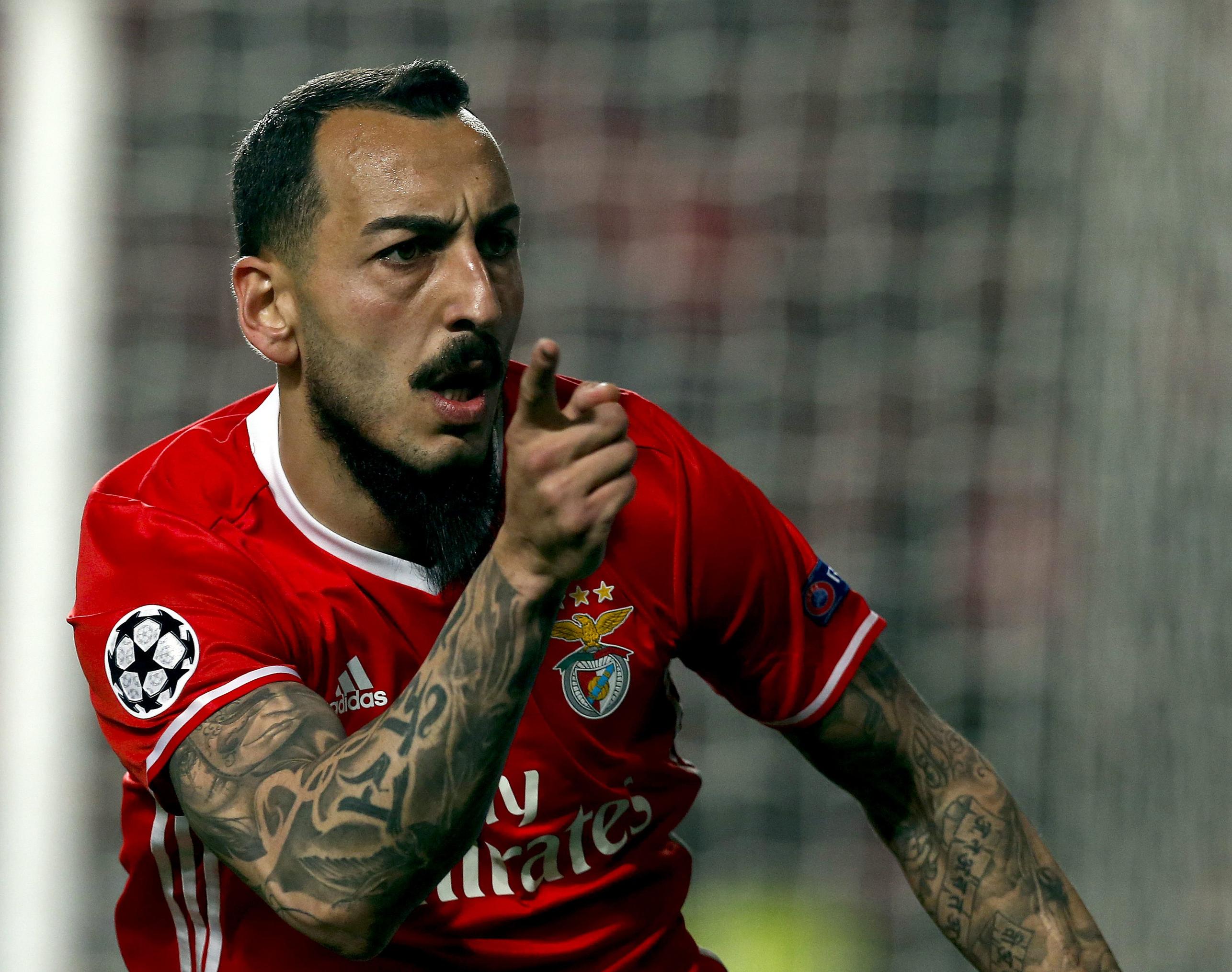Mitroglou vendido ao Marselha