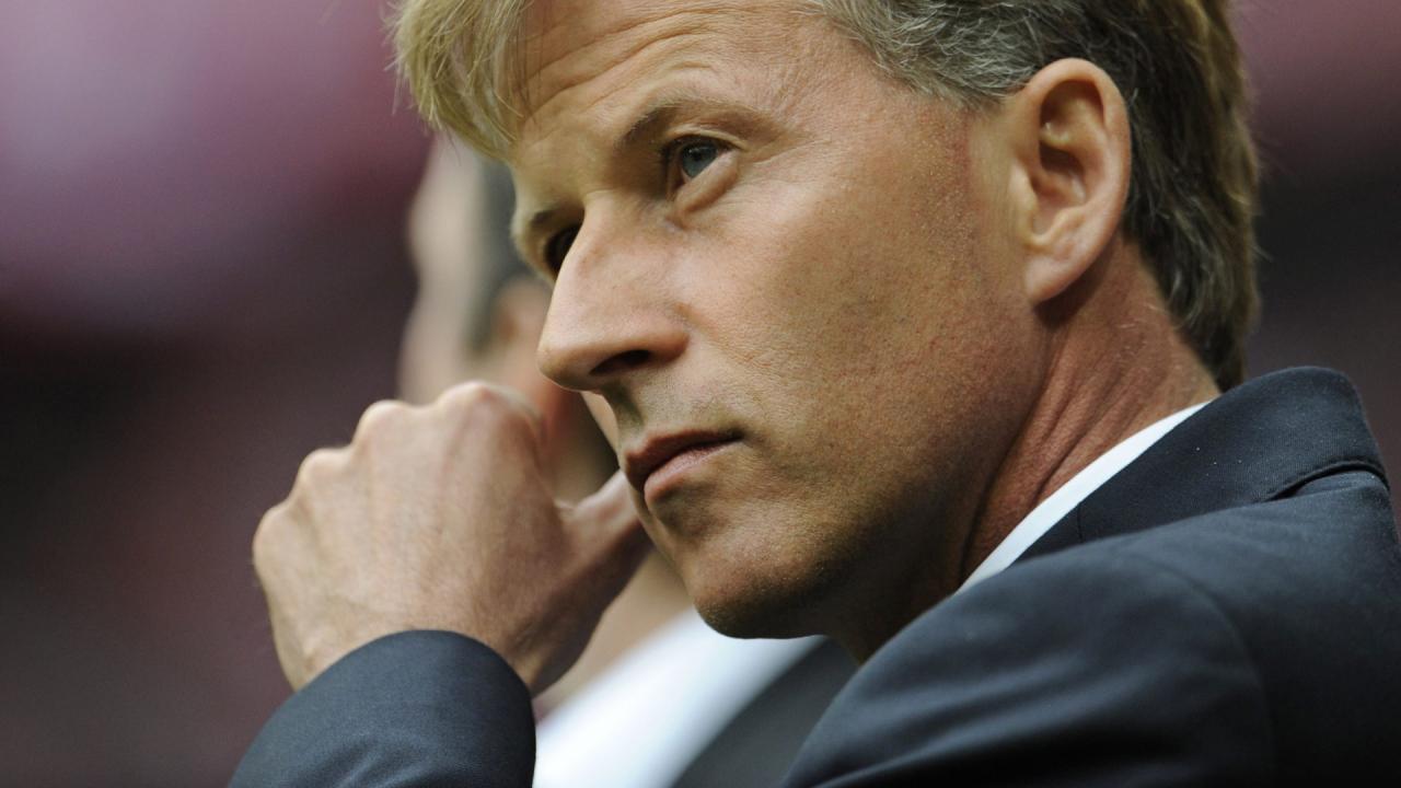 OFICIAL: O novo treinador do Wolfsburgo