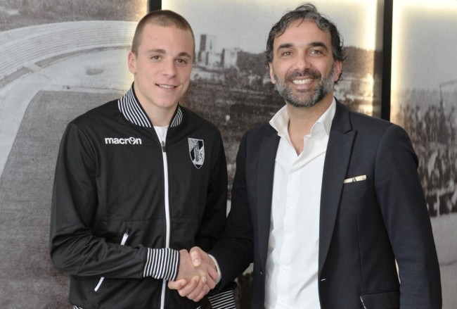 Benfica garante contratação de promessa do futebol português