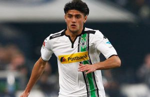 Mahmoud Dahoud confirmado como reforço do Dortmund