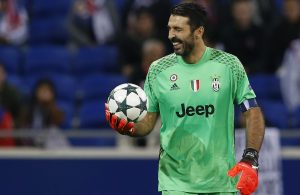 Buffon quer evitar o Leicester nos quartos de final da Champions