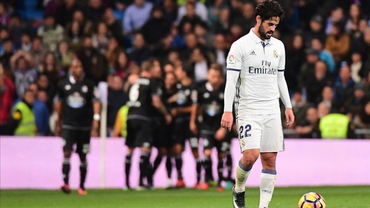 Real Madrid ameaça deixar Isco um ano parado