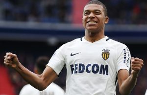 Mbappé quer continuar no Mónaco