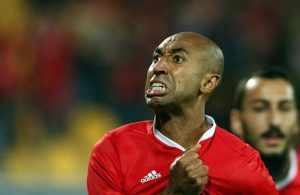 Luisão renova com o Benfica