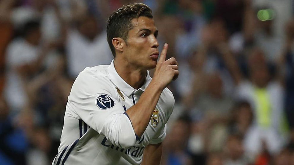 Ronaldo pede aos adeptos do Real Madrid que não o assobiem