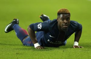 Barcelona em conversações por Aurier