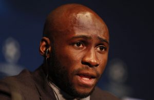 Galatasaray tenta contratação de Mangala