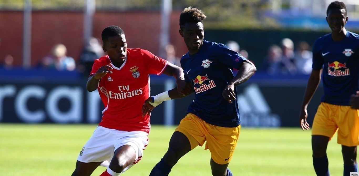 Benfica volta a perder uma final europeia