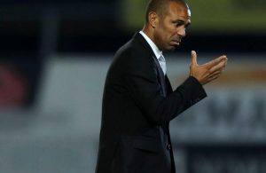 OFICIAL: Costinha abandona a Académica