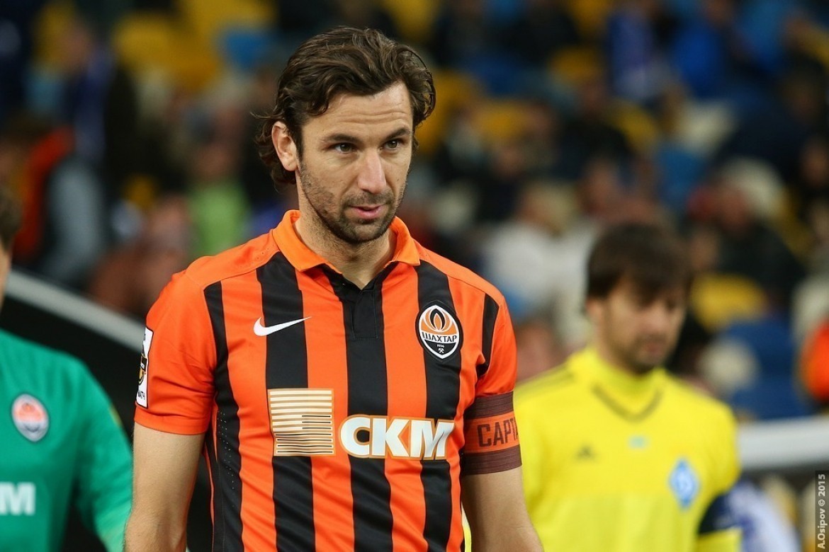 Darijo Srna renova com o Shakthar