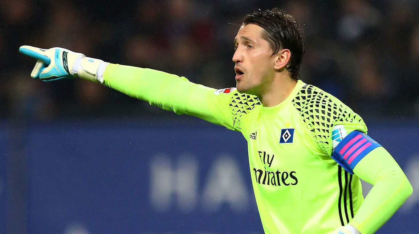 René Adler abandona o Hamburgo