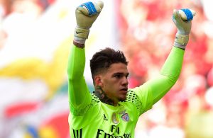 Ederson quer voltar ao Benfica