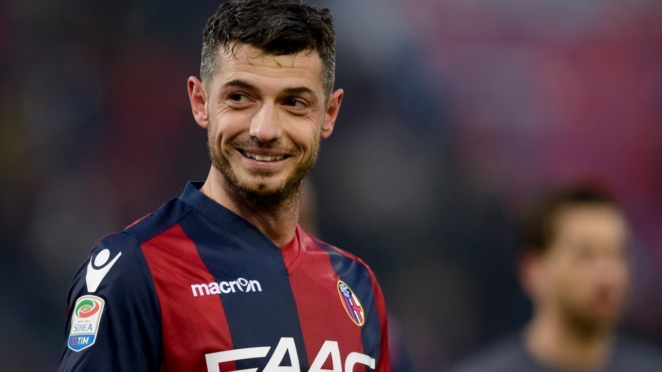 OFICIAL: Dzemaili é reforço do Montreal Impact