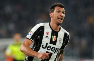 OFICIAL: Mandžukić renova com a Juventus
