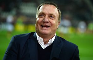 OFICIAL: Dick Advocaat é o novo selecionador holandês