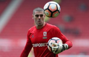 O Manchester City está interessado na contratação de Victor Valdés