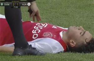 Jogador do Ajax sofre paragem cardíaca em particular