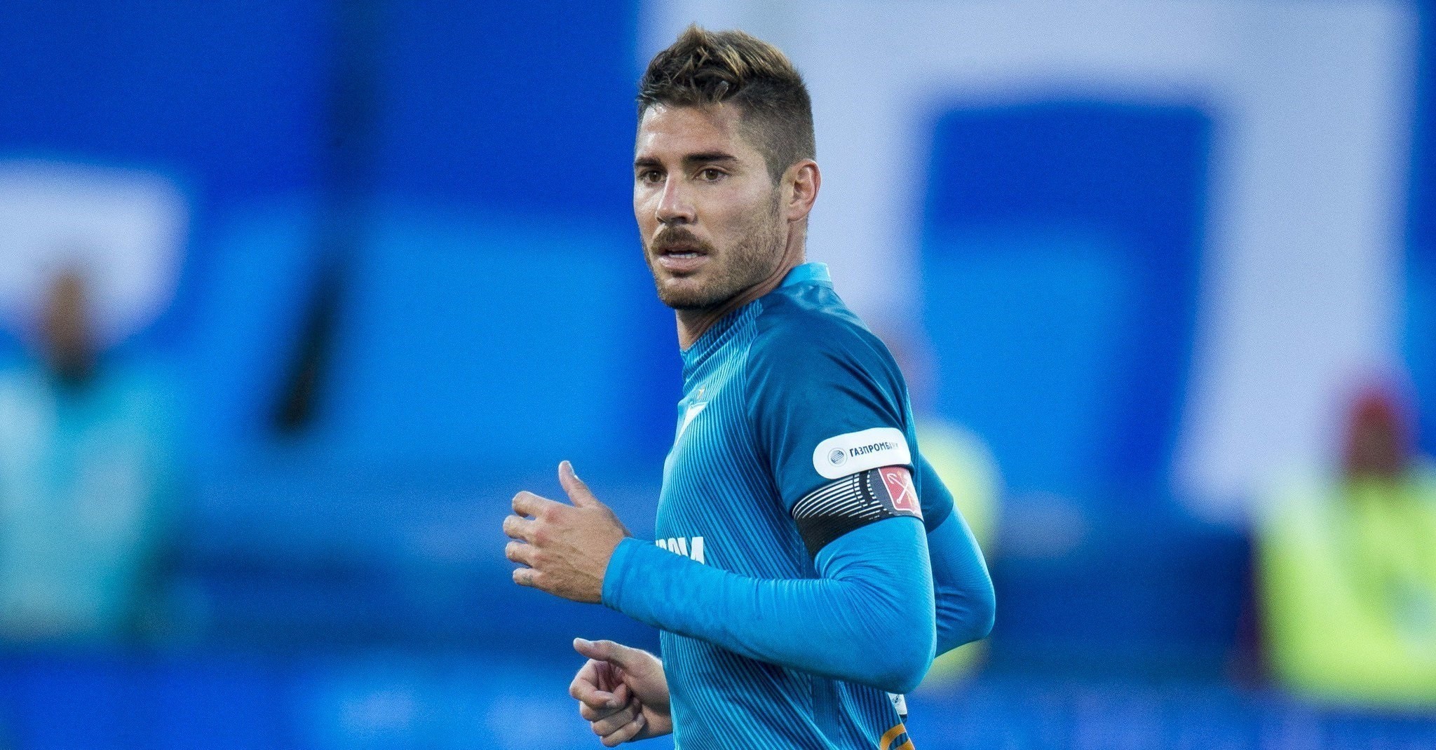 Javi García continua no Zenit