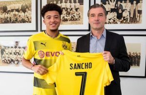 Dortmund anuncia contratação de talento do Manchester City