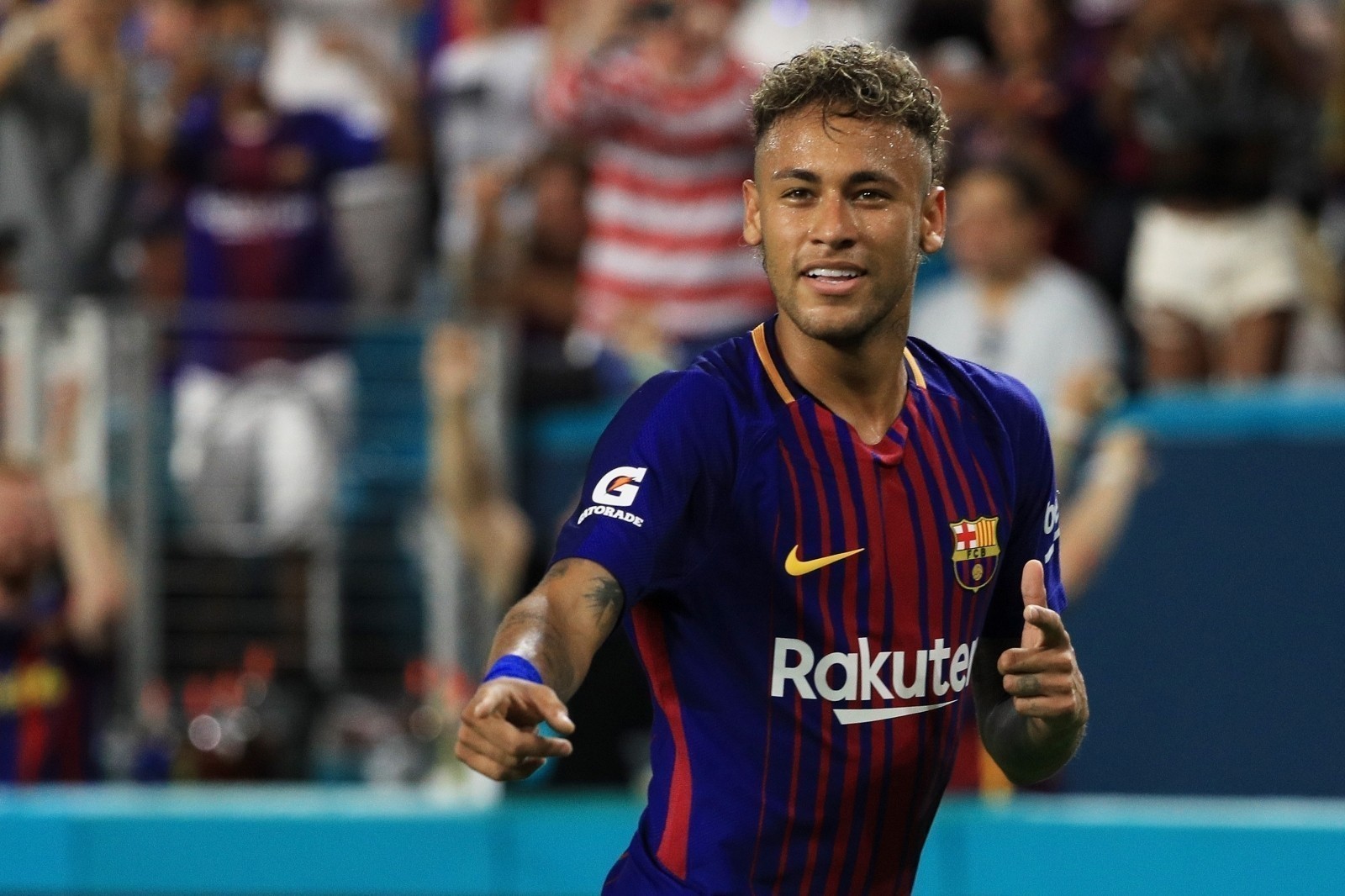 OFICIAL: Barcelona confirma que Neymar quer sair