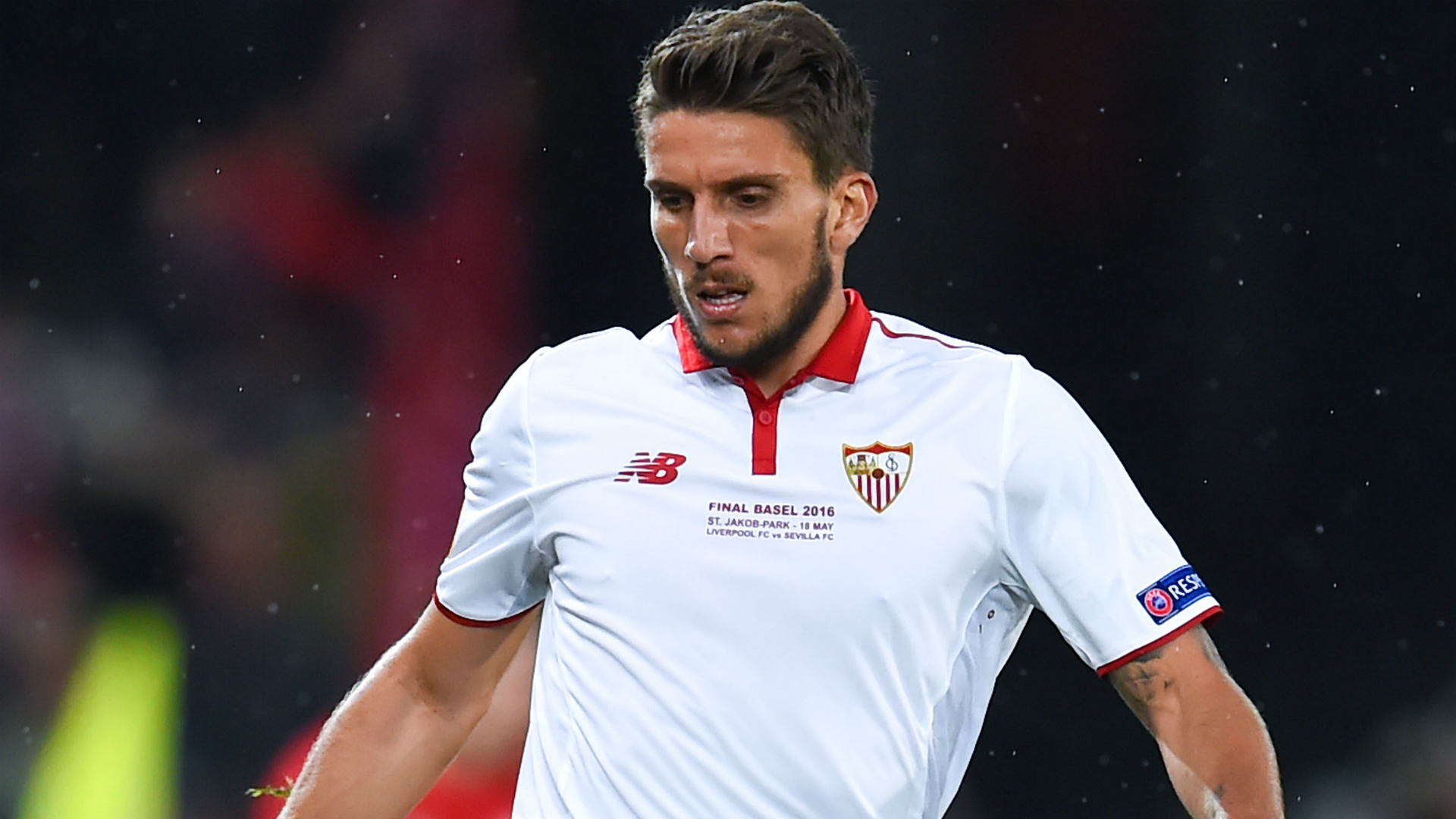 Daniel Carriço renova com o Sevilha