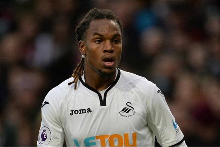 “Porque é que continua a ter oportunidades?”