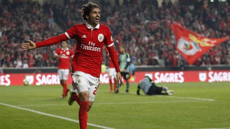 Krovinovic de saída