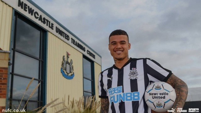 Emprestado, tem interesse de dois “tubarões” da europa.