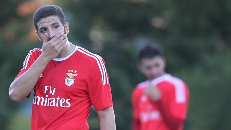 Uma dor de cabeça chamada Taarabt.