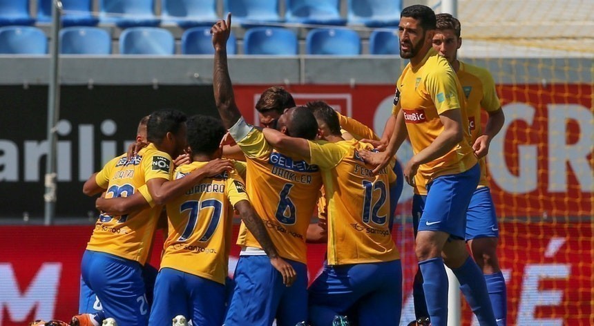 OFICIAL: Do Estoril para Braga.