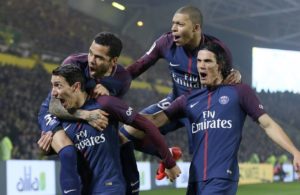 Foi oferecido, mas o clube não mostra interesse.