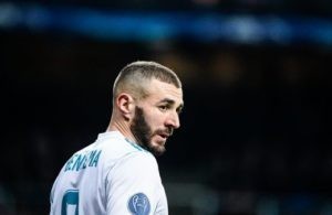 AC Milan vira-se para Benzema.