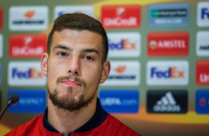 Tiba de malas feitas para a Polónia.