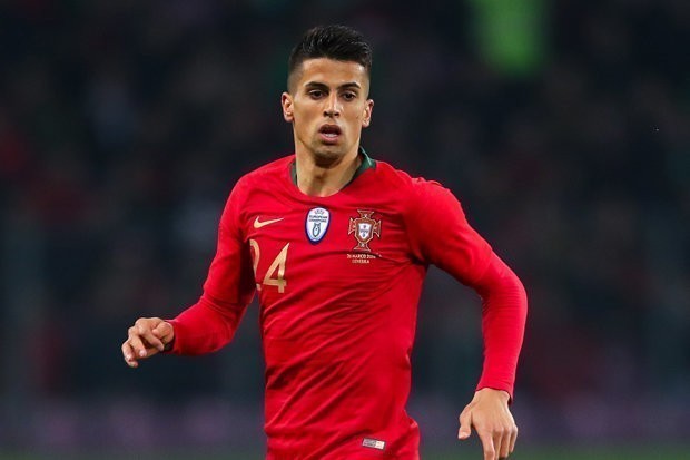 Cancelo: “A minha mãe tinha 3 empregos e só ganhava 700€”