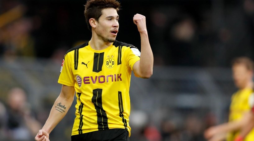 Alternativa a Marcelo.