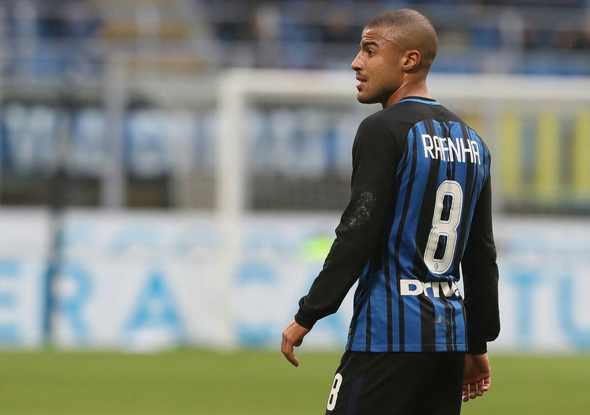 Rafinha interessa ao Benfica.