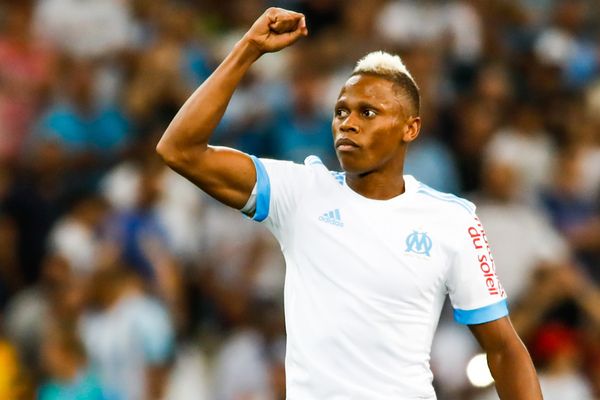 Gudelj e N´Jie muito próximos de assinar.