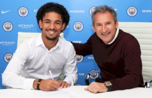 “Não consigo compreender porque fazem isto a um rapaz desta idade”.