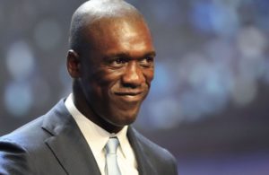 Seedorf a caminho de África.
