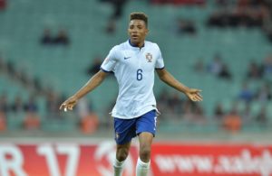 As palavras de Fernando Santos a Gedson, na sua estreia na Seleção.