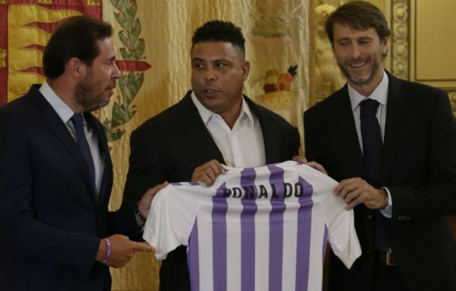 Ronaldo, o novo dono do Valladolid.