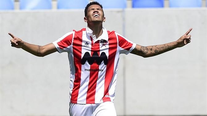 Leixões perde e distancia-se dos lugares de subida