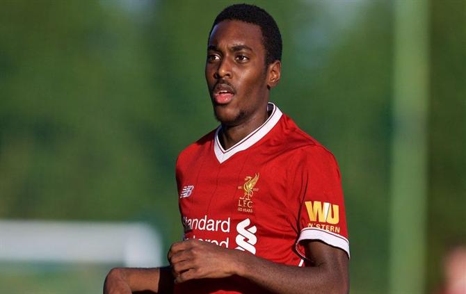 Sporting tem interesse por Camacho