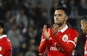 Samaris substitui Jardel