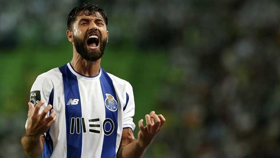 OFICIAL: A caminho de Espanha.