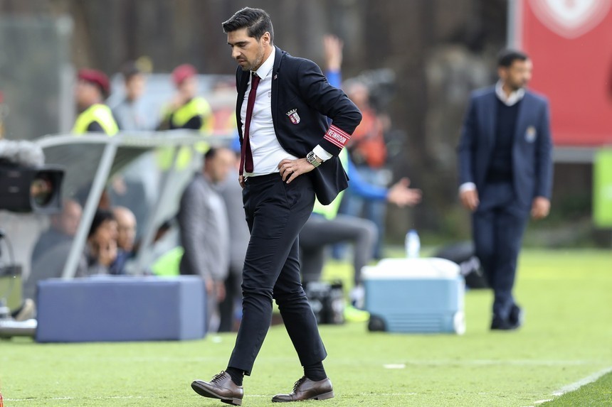 Vida difícil para Abel.