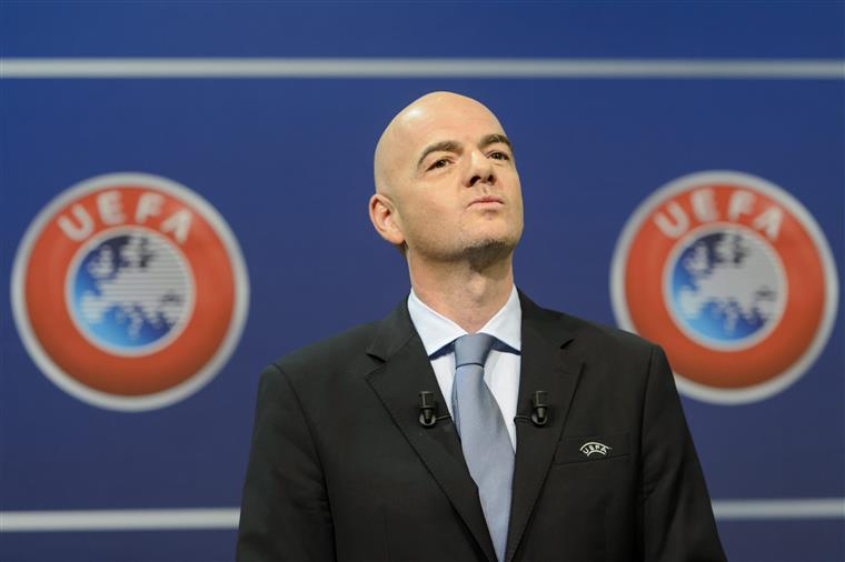 Gianni Infantino até 2023.